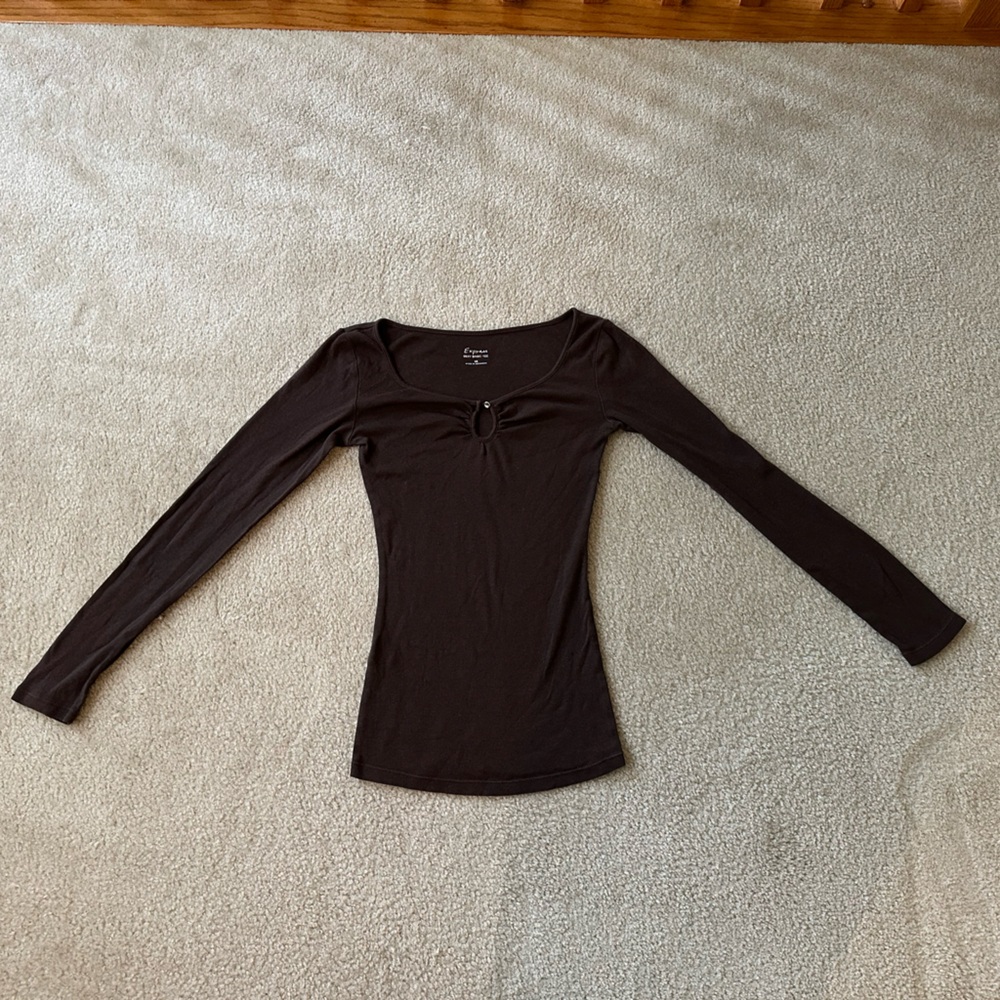 Express sexy basic long sleeve tee - Picture 5 of 5